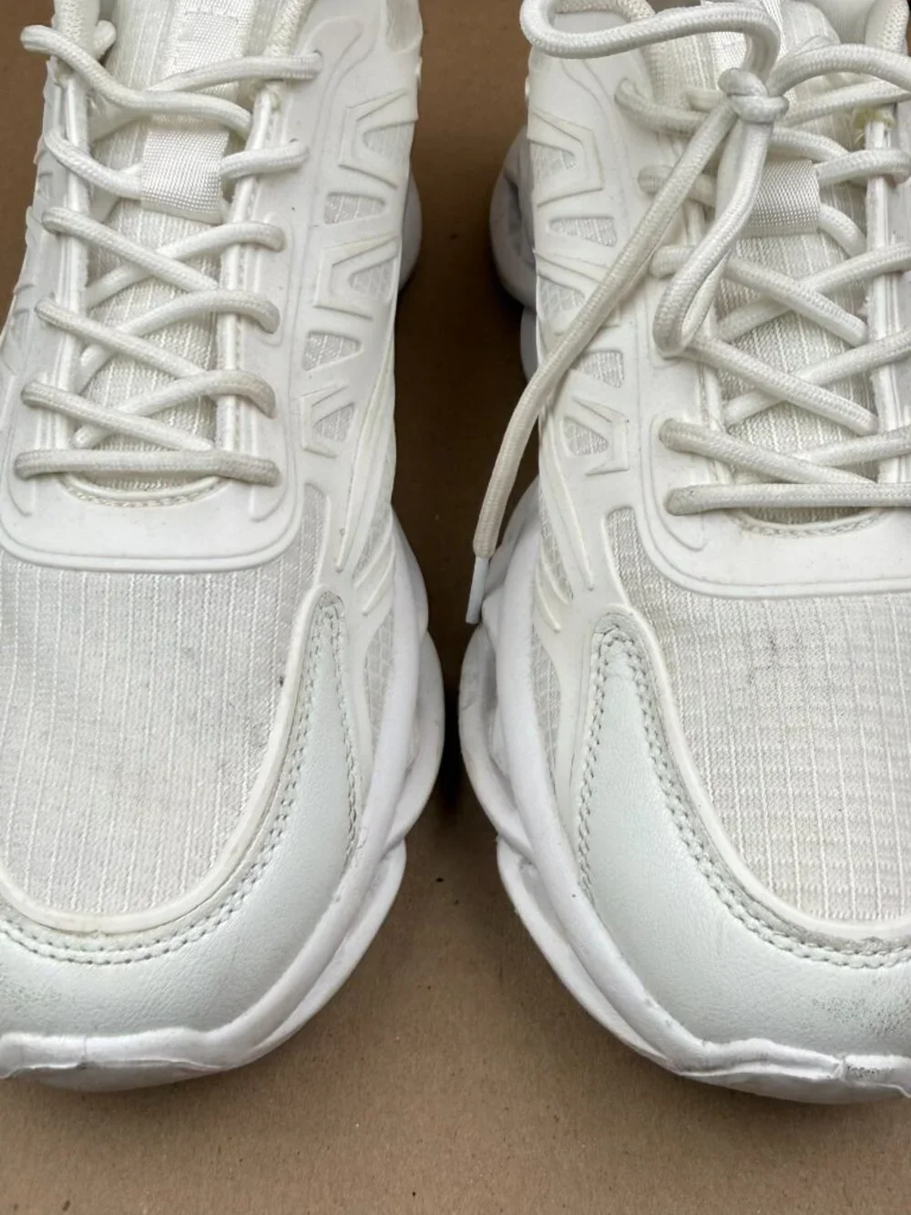 Men's White Mesh Orthopedic Sneakers K1949 Lightweight Running Shoes US SZ 9.5